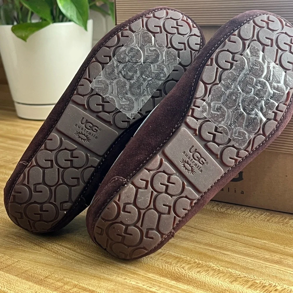 💜UGG Kids Brown Moccasin Shoes